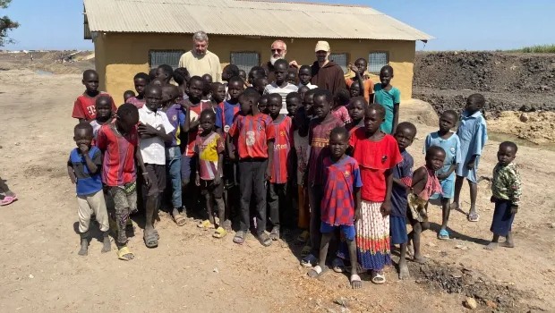 Mais católicos no mundo, menos padres: estatísticas da Igreja