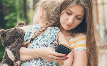 Hiperconectividade: como é ser pai/mãe na era digital?