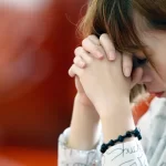 Quer mudar a sua vida? Reze esta oração de São Bento