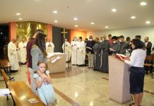 EM MISSA DE ABERTURA DO 42º MÊS VOCACIONAL, DOM SALM DESAFIA A IGREJA NO BRASIL A SER UM “CANTEIRO FECUNDO” DE VOCAÇÕES
