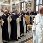 Papa aos Dominicanos: pregar a misericórdia a toda a gente