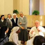 Surpresa de Quaresma: Estas religiosas esperavam um sacerdote e apareceu o Papa